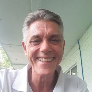 Meet your Posher, Cory